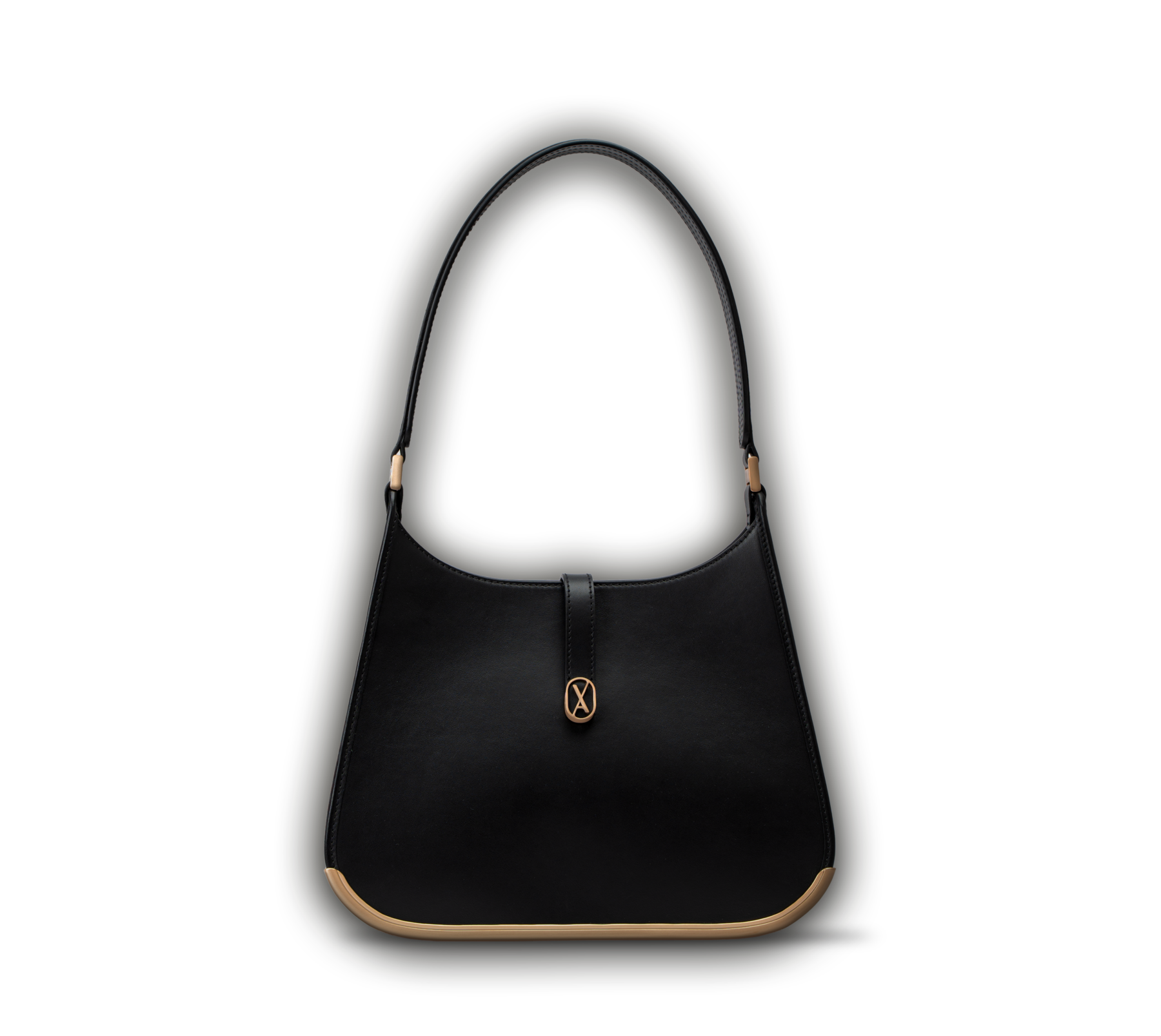 A medium-sized black bag with a minimalistic design and curved edges. It has a golden metal frame on the bottom and a golden magnet with the Vaulie icon in the center. This luxury ICON bag, made in Italy, is ideal for an elegant businesswoman.